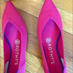 NWT Rothy’s Point Hot Pink (retired) Size 6